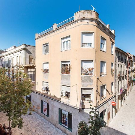 Lovely And Bright Apartment In The Heart Of Banyoles Extérieur photo