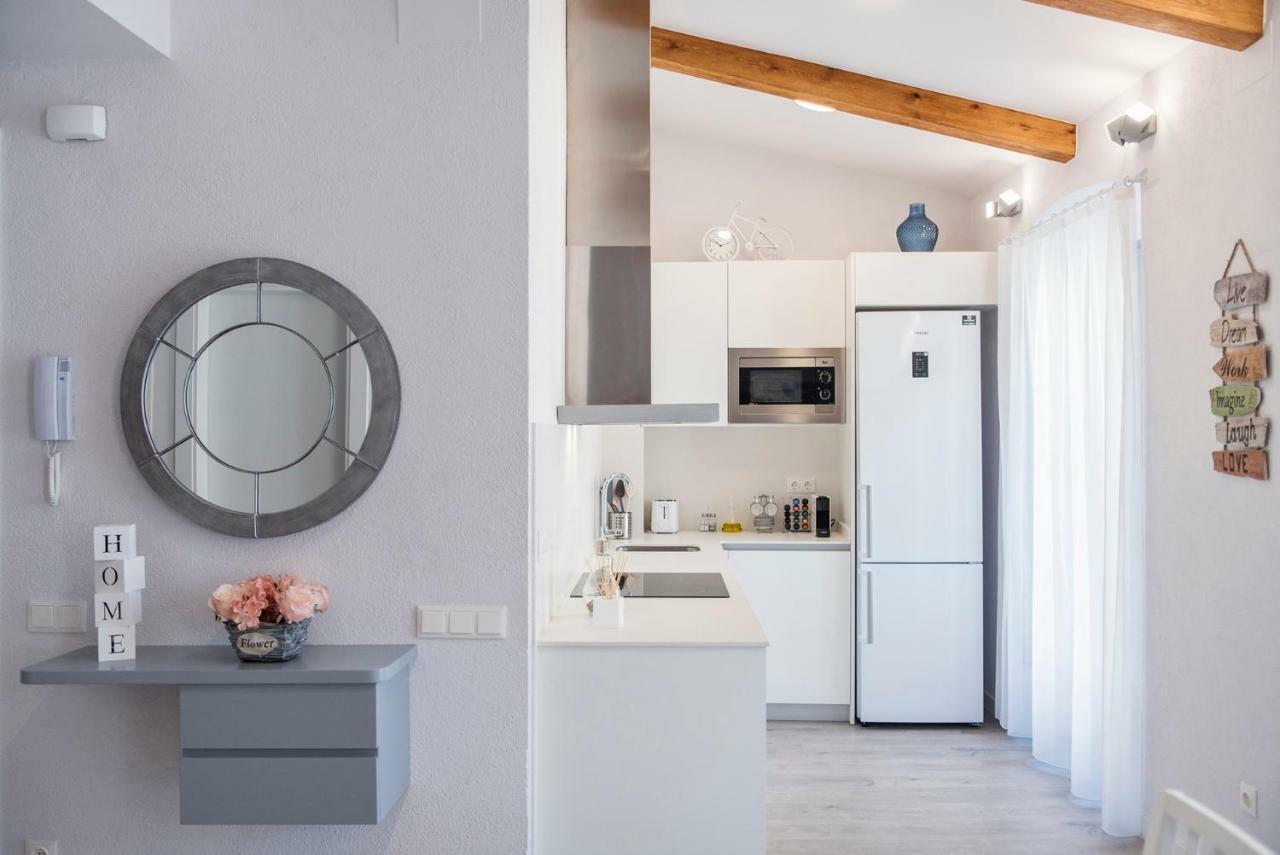 Lovely And Bright Apartment In The Heart Of Banyoles Extérieur photo
